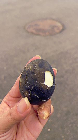 黒たまご🥚◼️