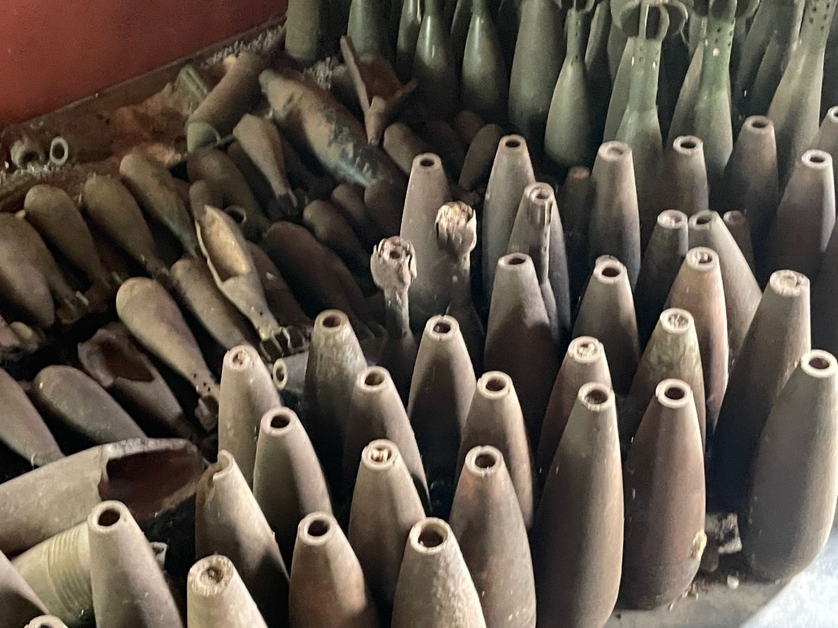 地雷博物館と迷ったが
アンコールワットに近い
カンボジア戦争博物館に行って...