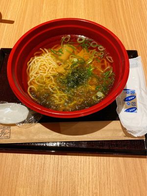 ホテルで出てきたラーメンサービス