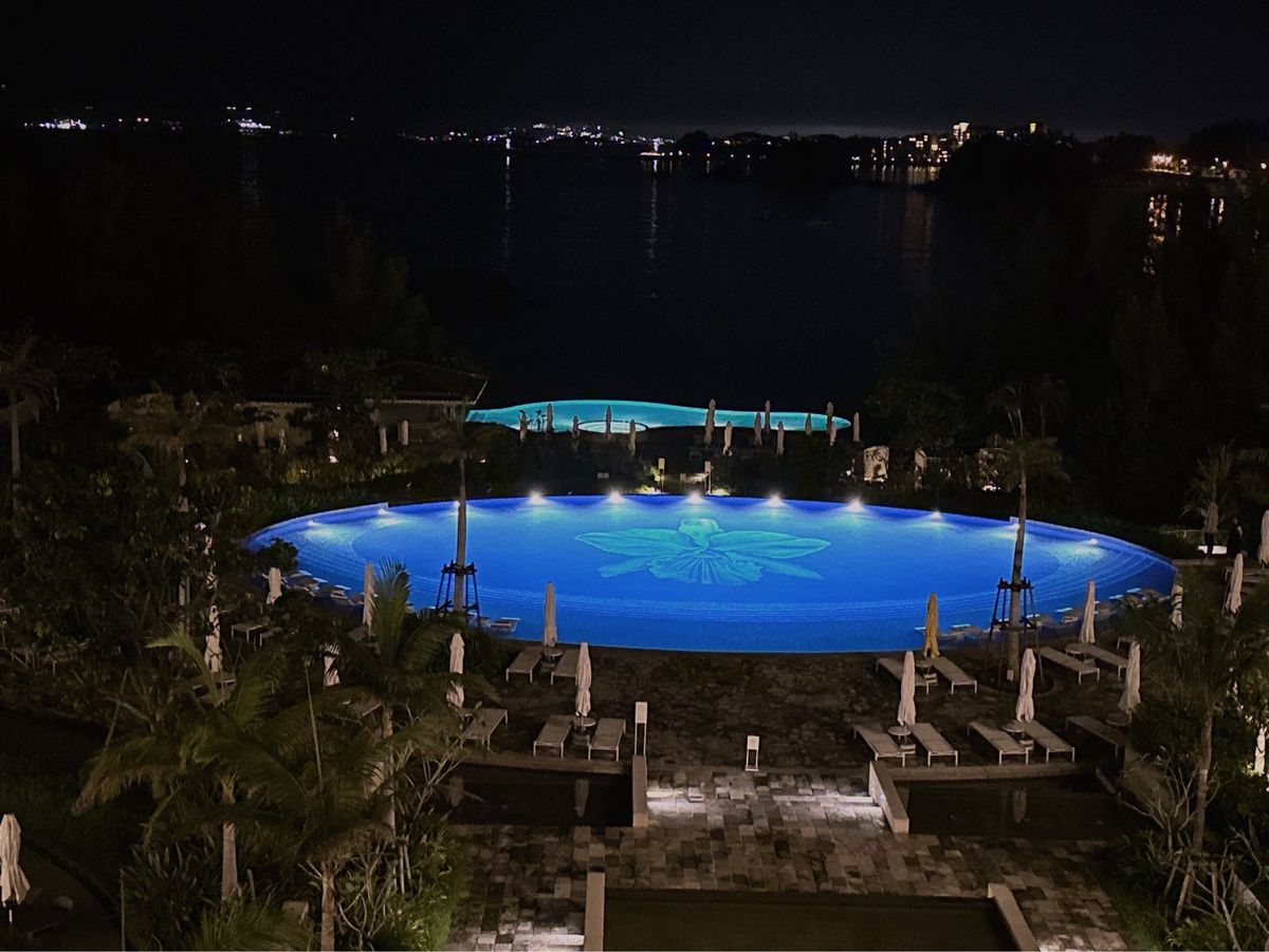 5月6日
ウミカジテラス→ヤシの木ロード→アメリカンヴィレッジ→ハレクラニ沖縄