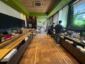 朝食はザファームカフェ

採れたての野菜を中心としたブッフェ料理。
道の駅...