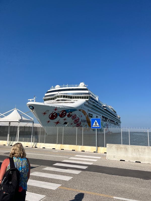 クロアチア「ギリシャ　クロアチア　モンテネグロ　イタリア　マニラ」の写真