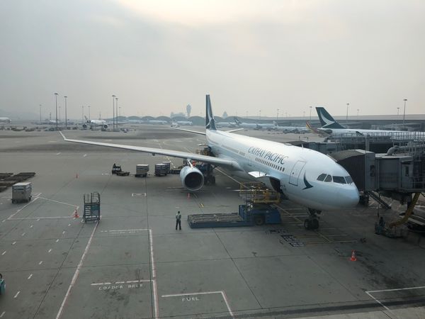 香港・香港「2024.01SGN」の写真：サイゴン行きはA330
キャビンの後ろが...