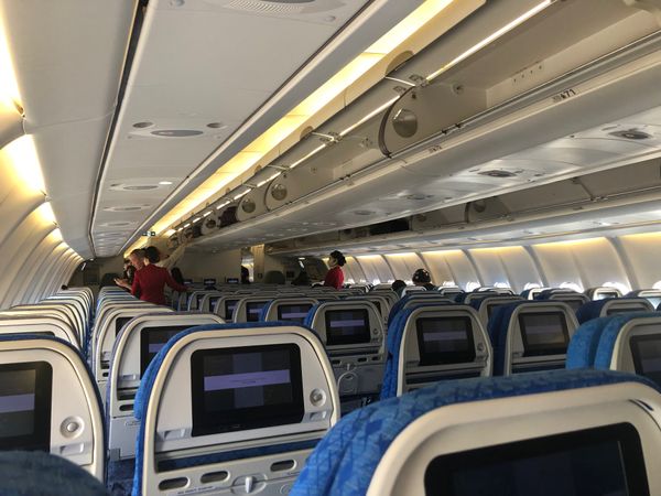 香港・香港「2024.01SGN」の写真：ヒコウキになんらかのトラブルがあり、約1...