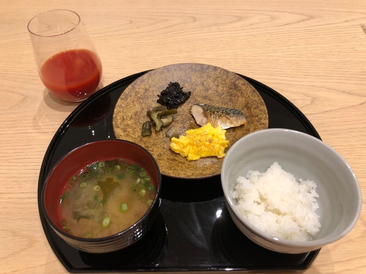 食べ物も豊富でした
朝ごはん…お粥も付けて