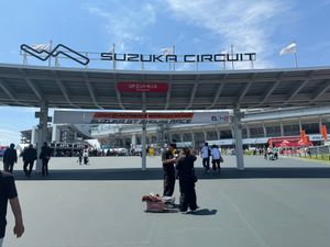 最後の最後まで面白いレースでした
また、8月のレース🏎️に来たいと
思いま...