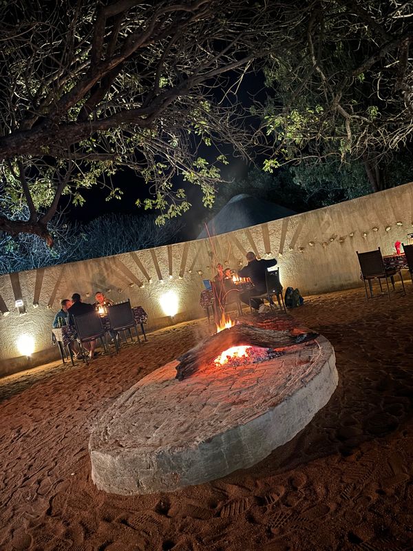 南アフリカ・ケープタウン「家族旅2024 In 南アフリカ」の写真：ディナーは星空レストラン
満点の星の下で⭐️