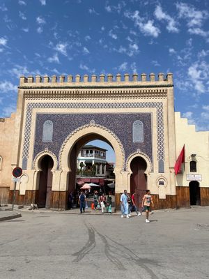 モロッコの古都🇲🇦
世界一の迷宮都市と呼ばれる世界遺産
ガイドさんなしでは...