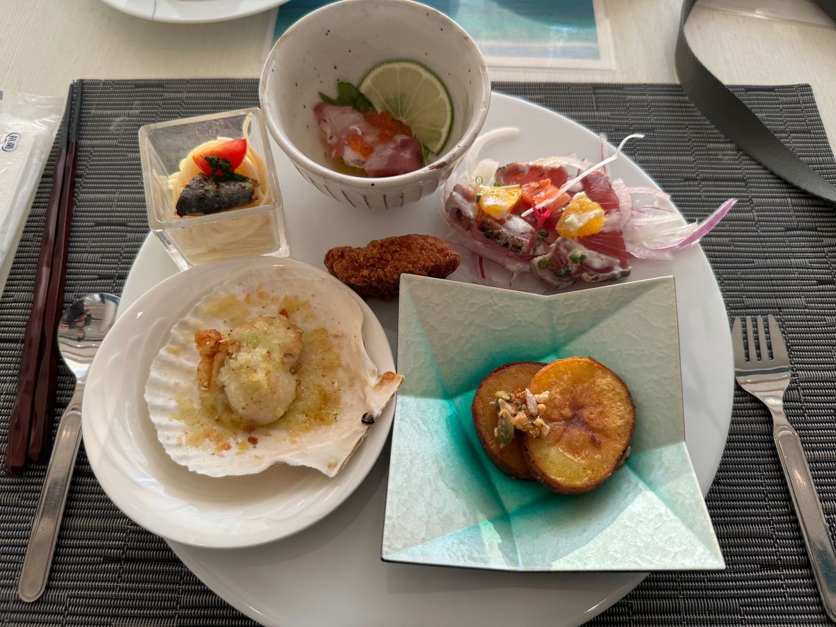 ビーチハウスレストラン 洋食 KISSHOの夕食

夜もほぼここ！ブッフェ...