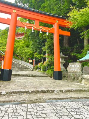 Day2-2
熊野古道を抜けて
熊野大社からの那智の滝
沢山歩きましたぁ〜