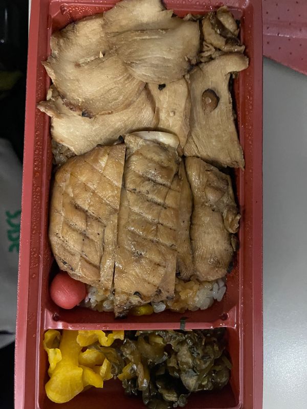 日本・群馬県「群馬遠征」の写真：登利平のとりめしは外せない