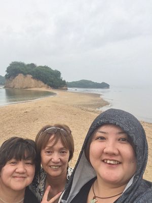 Day2-2
小豆島
エンジェルロード
1日2回くらい見えるんだったかな？...