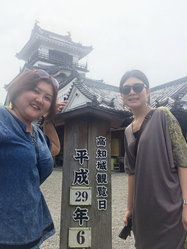 日本・高知県「友旅2017 高知」の写真：高知城に登り、坂本龍馬に会いに桂浜へ