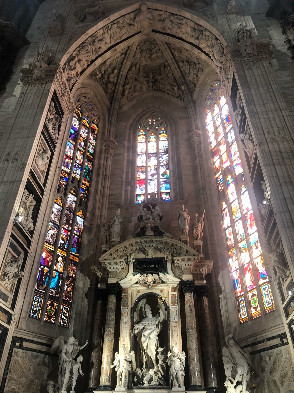 ラストはミラノ。
すれ違った人を盗撮。すみません…
ジェラートで締めました！