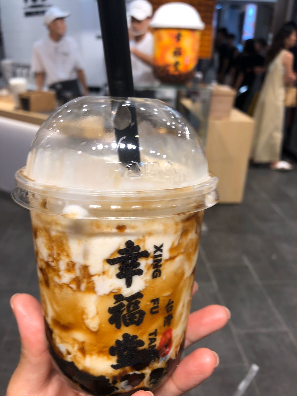 ここの麺線は台湾来たら必ず行きます。
だしが本当に美味しい。
そしてサツド...