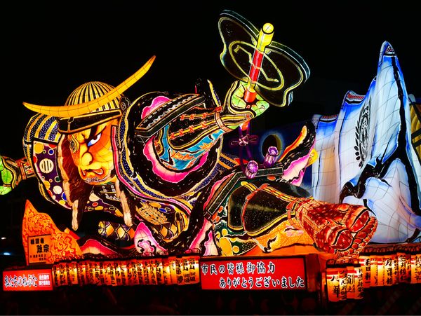 日本・北海道「北海道周遊旅行」の写真：青森ねぶた祭