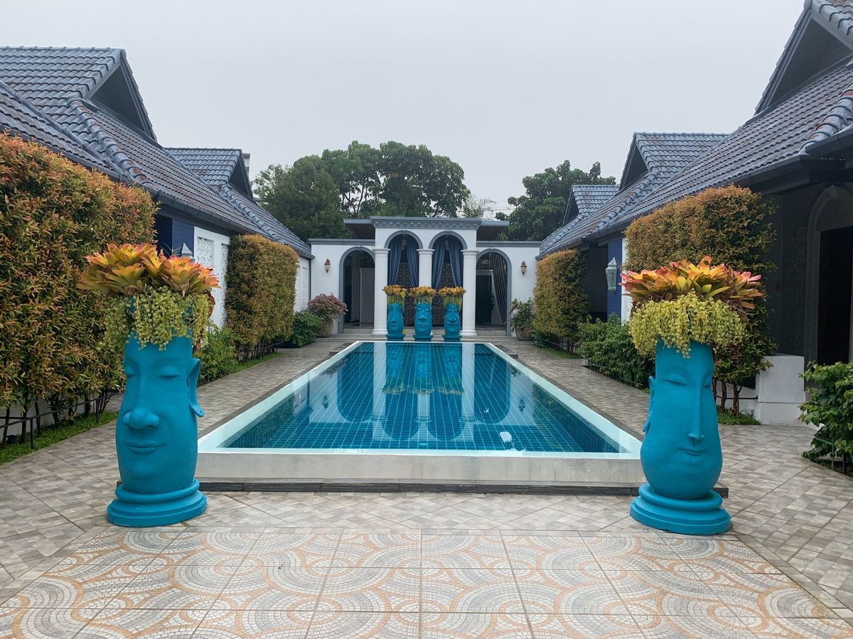 4日目

唯一の雨の日☔️
オアシス・ターコイズ・コーヴ・スパでゆったりマ...