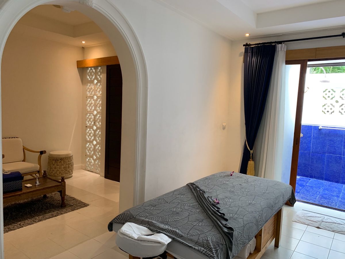 4日目

唯一の雨の日☔️
オアシス・ターコイズ・コーヴ・スパでゆったりマ...