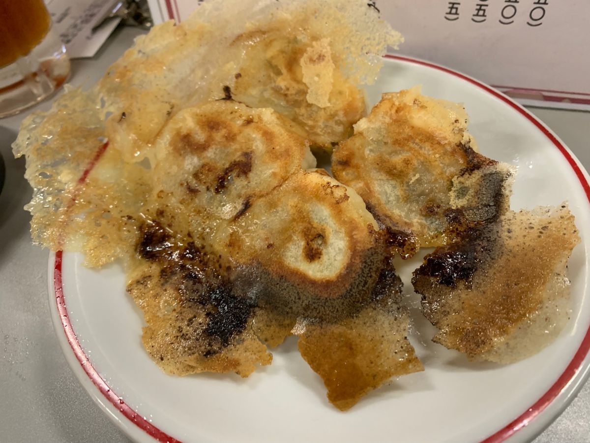 東京ギョーザスタンドウーロン
の餃子美味しかった