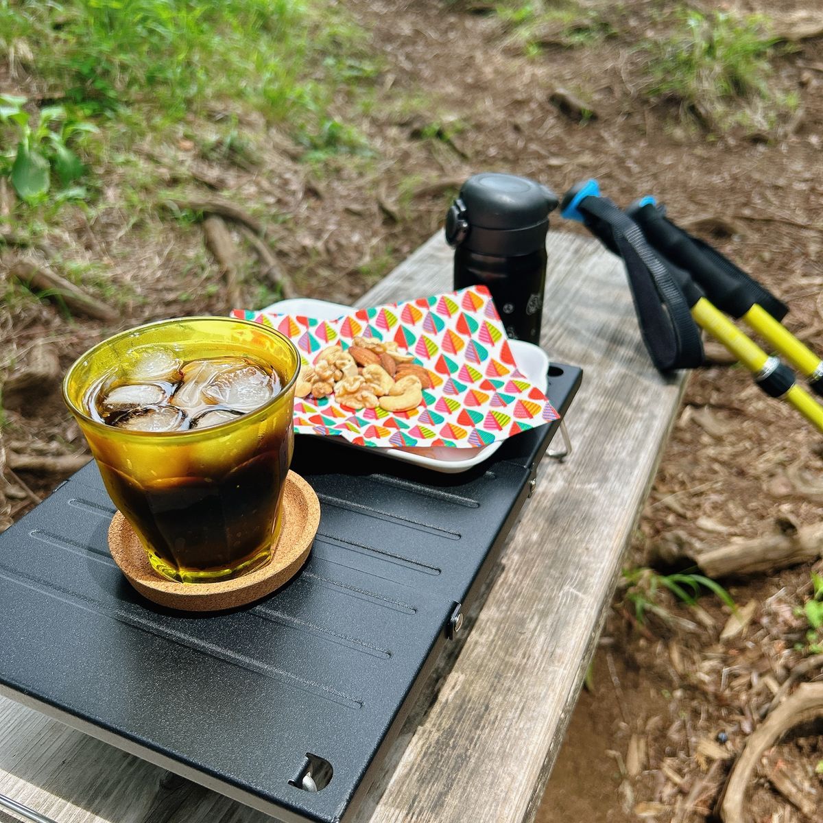 1/4:城山茶屋
2/4:かき氷(これで400yen)
3/4:一丁平
4...