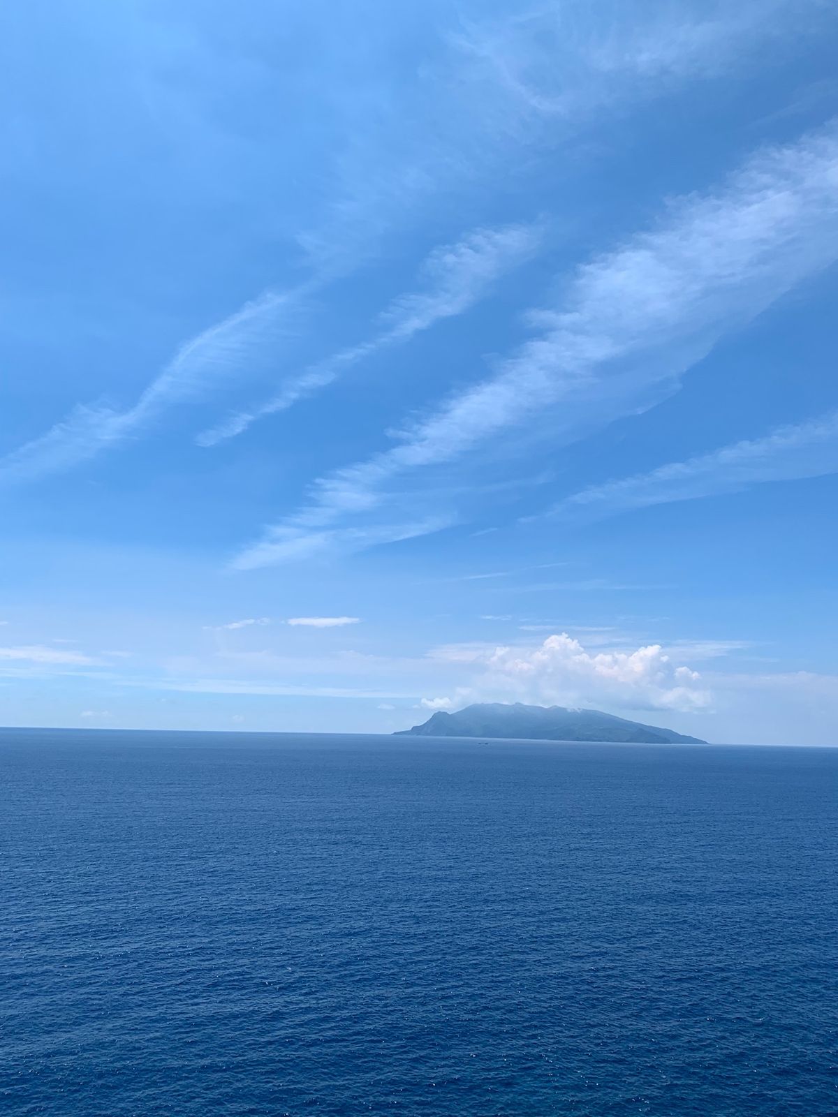 屋久島灯台からの景色！キレイすぎる〜✨
