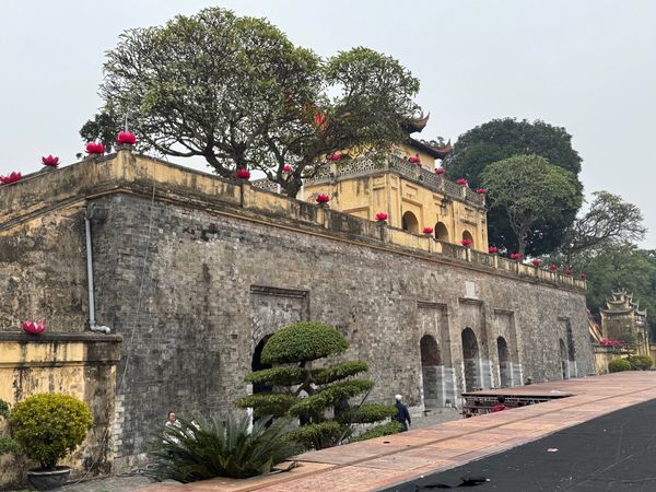 ベトナム・ハノイ「ベトナム　ハノイ」の写真：タンロン城跡（世界遺産）
●端門遺跡
●...