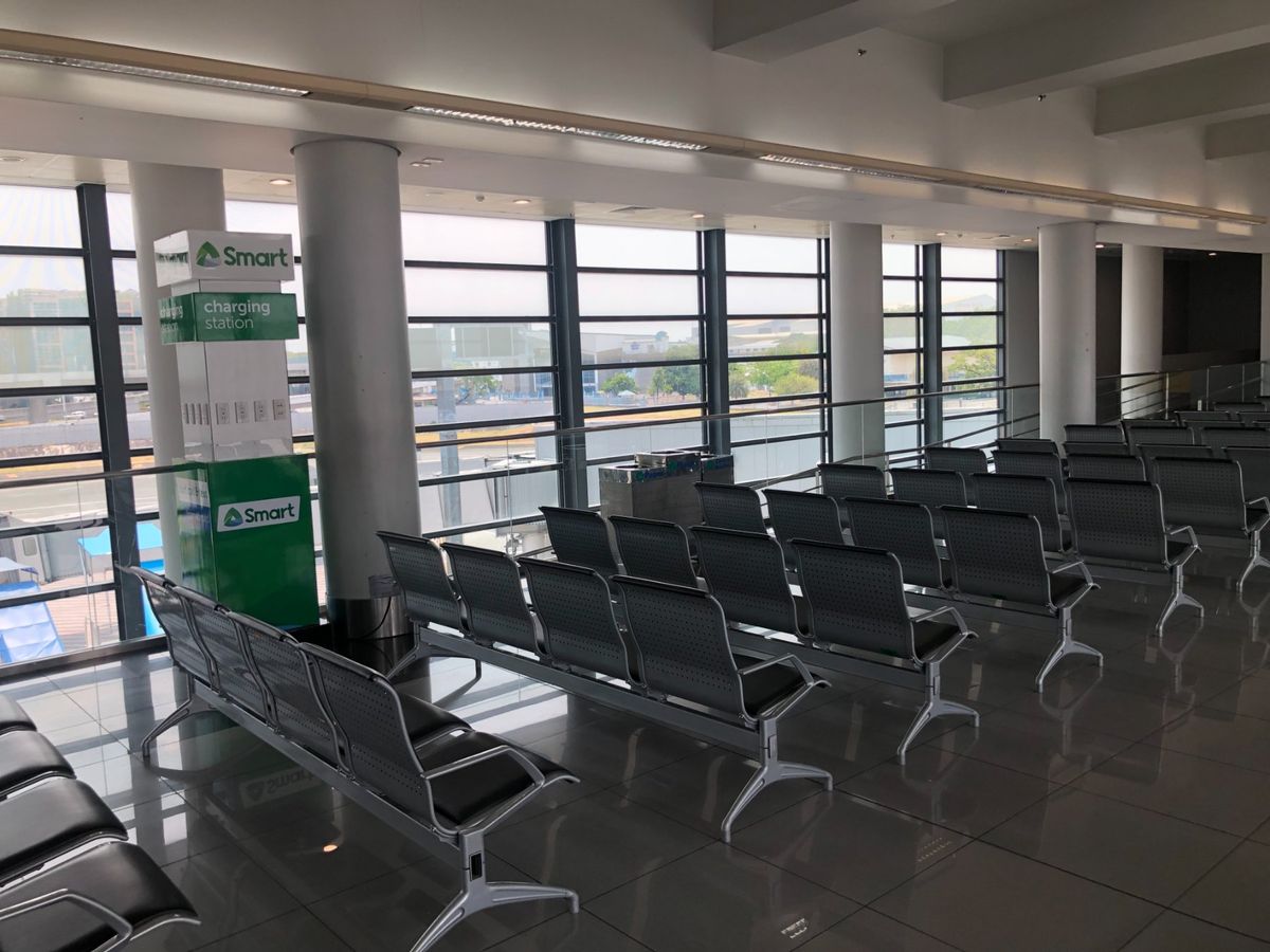 帰国の経由地マニラ