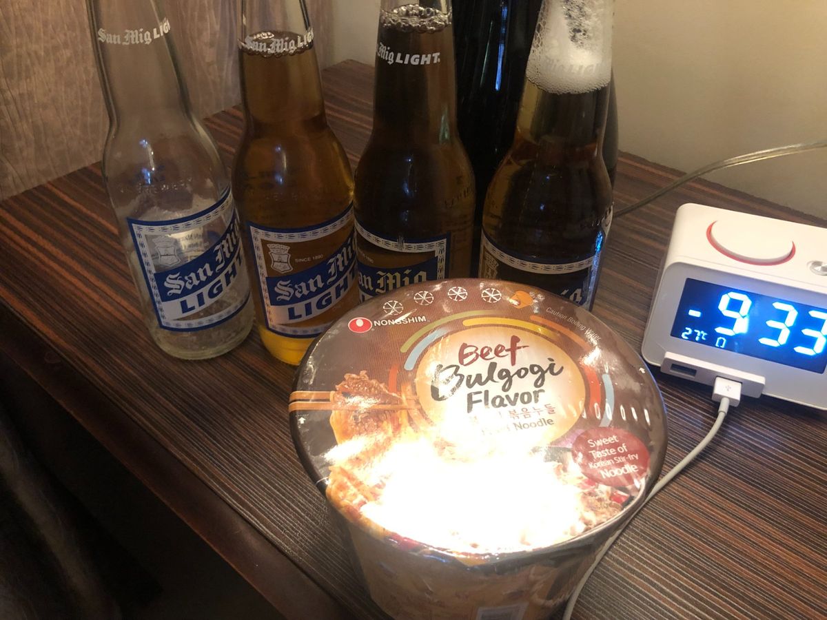 スーパー行って、ジョリビー行って
宿で飲む