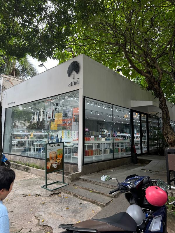 ベトナム・ホーチミン「急遽ベトナムホーチミンへ！」の写真：amai （アマイ）という食器屋さんへ。...