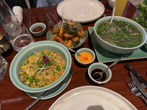 ベトナム・ホーチミン「急遽ベトナムホーチミンへ！」の写真：夜は去年も行ったドンコイ通りにある「ベト...