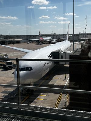 HND-LHR
１４時間の直行フライト！
快適に過ごせました♪