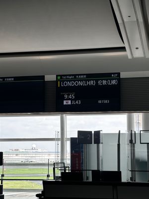 HND-LHR
１４時間の直行フライト！
快適に過ごせました♪