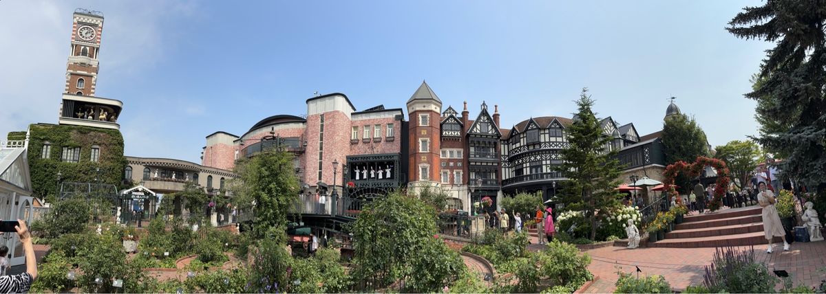 小樽運河
小樽の海鮮丼
白い恋人パーク