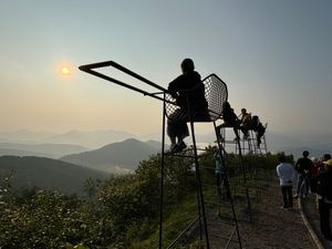 雲海テラス
朝4:30前に着いてもすでに50人程度の行列。