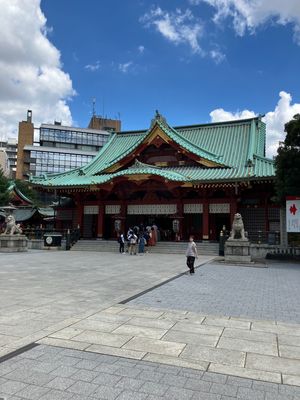 秋葉原駅からほど近い神田神社