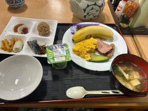 民宿大浜荘の夜ご飯と朝ごはん。
いつも沢山の沖縄料理、食べきれないくらい、...