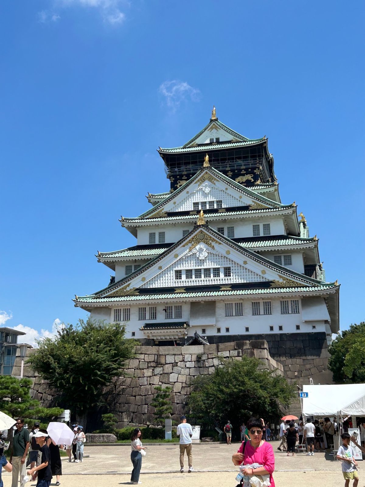 色んな角度からの大阪城🏯

目当ては最後の1枚🤍