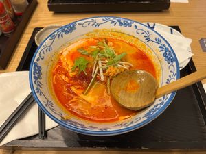 横浜スパイシーチキンラーメンとは•••オリジナリティがすごい