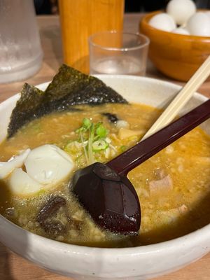 クリスピークリームドーナツの北海道限定フレーバー。白樺山荘味噌ラーメン