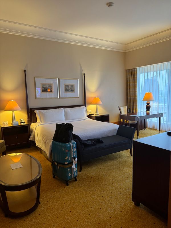 インドネシア・ジャカルタ「ジャカルタ出張　2023年12月」の写真：リッツカールトンメガクニンガン、クラブラ...