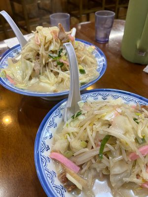 長崎ちゃんぽん

井手ちゃんぽん。長崎にきたらちゃんぽんは食べておきたい🍜