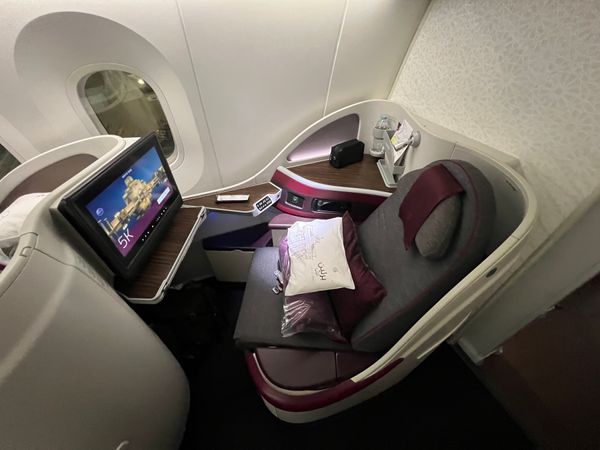 カタール・Doha「ナイジェリア出張4」の写真：ドーハ→アブジャ
B787-8
リヤドの街並み