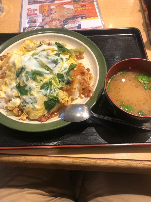 日本・沖縄県「沖縄グルメトリップ」の写真：みかどさんの「ちゃんぽん」。
一般的なち...