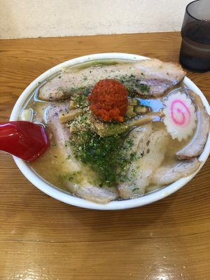 山形のラーメンといえば龍上海は外せません。赤味噌が効いた非常に完成度が高い...