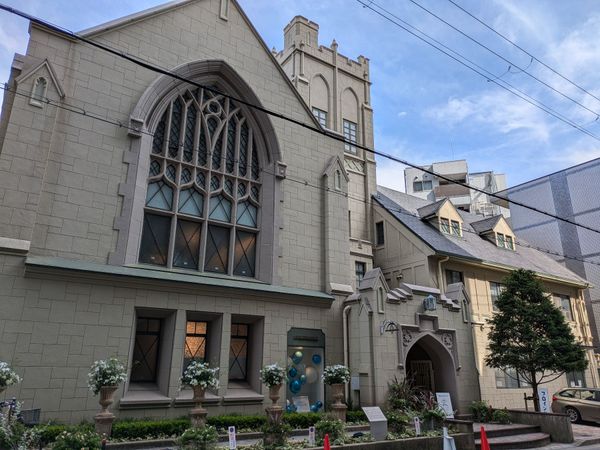 日本・神戸「ニジゲンノモリ 神戸」の写真：観光の合間にカフェ活。