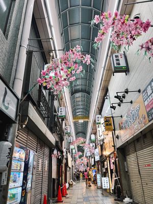 天王寺駅〜新世界までひとりで歩いてみた
10年ぶりくらいかも
遅い時間では...