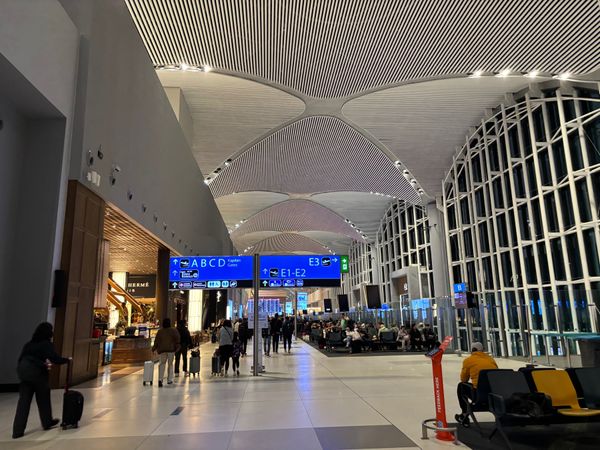 トルコ・イスタンブール「トルコ・トランジット」の写真