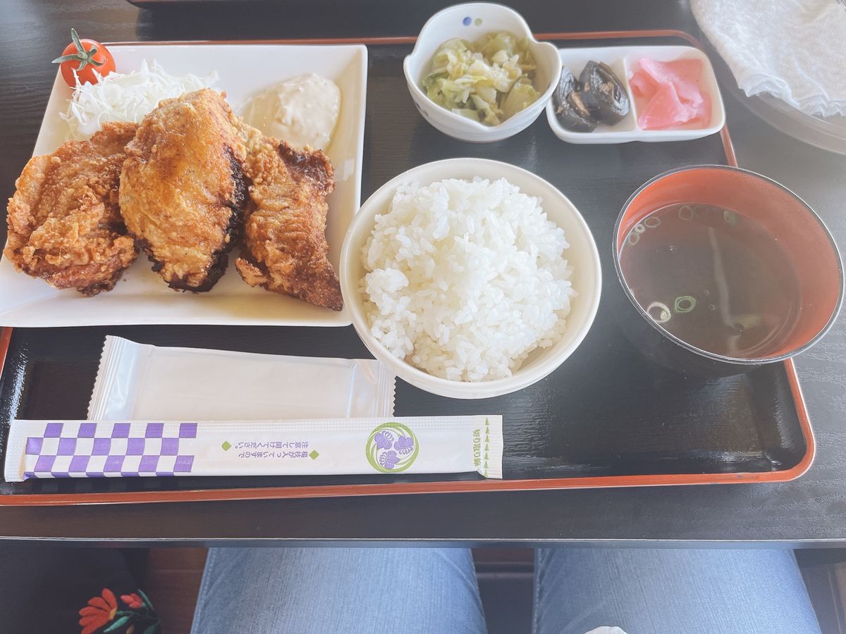 マグロからあげランチ