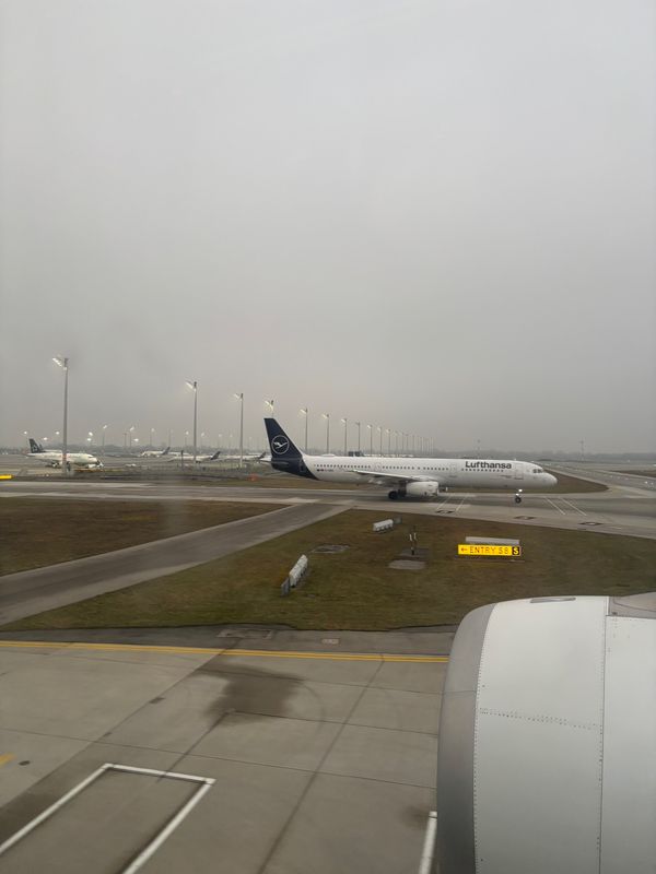 ドイツ・ミュンヘン空港「ドイツ・トランジット」の写真