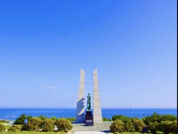 日本・北海道「🇯🇵【北海道】稚内宗谷バス観光バスツアー」の写真：【稚内公園・氷雪の門】
宗谷バスの定期観...